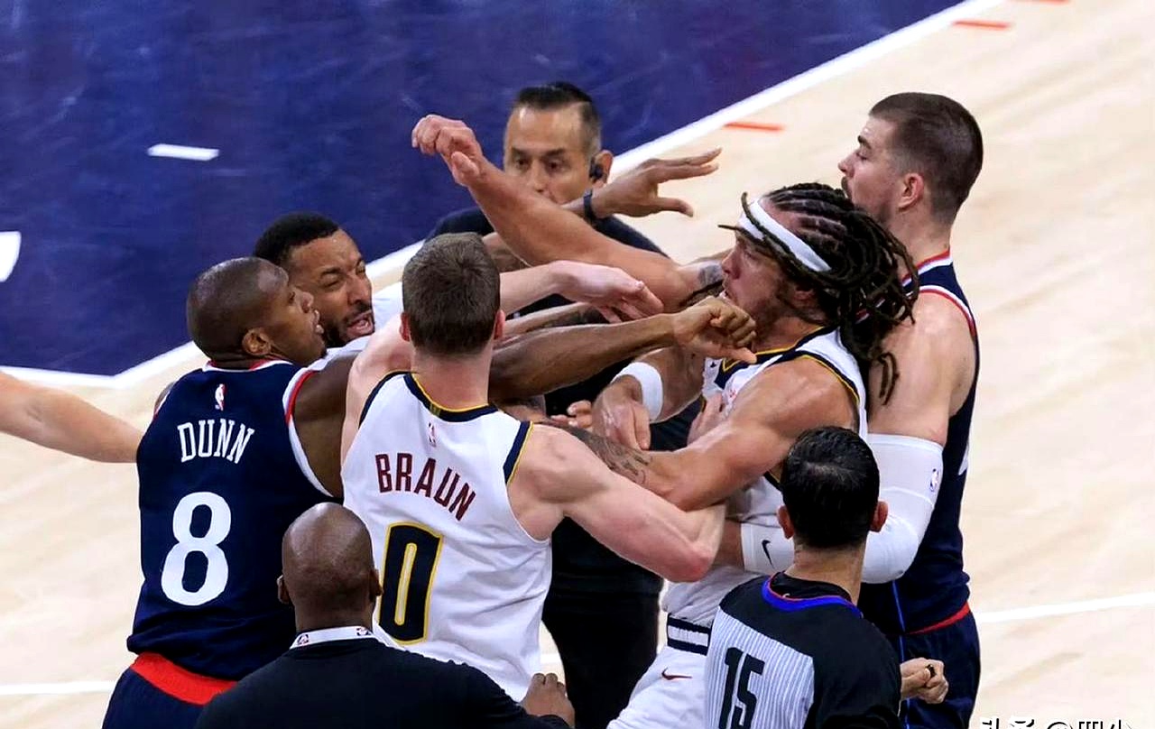 开云-包含恒大关键时刻救险，约基奇力保胜局拿下系列赛的词条