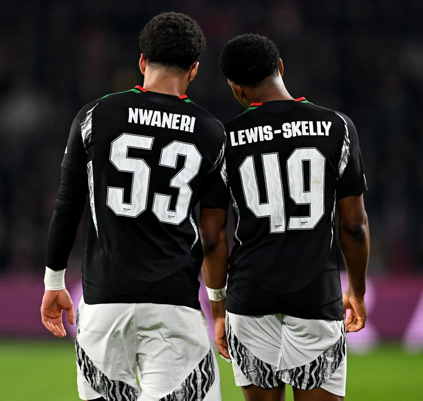 开云移动端-德甲赛前走向成谜，埃因霍温调整名单，悬念犹存，训练强度明显提升的简单介绍